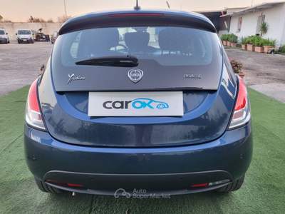 Lancia Ypsilon LANCIA YPSILON 1.0 HYBRID SILVER Blu/Azzurro usata Bari