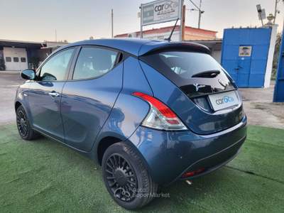 Lancia Ypsilon LANCIA YPSILON 1.0 HYBRID SILVER Blu/Azzurro usata Bari
