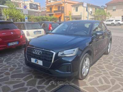 Audi Q2 30 TDI Admired S TRONIC TAGLIANDI UFFICIALI Nero usata Frosinone