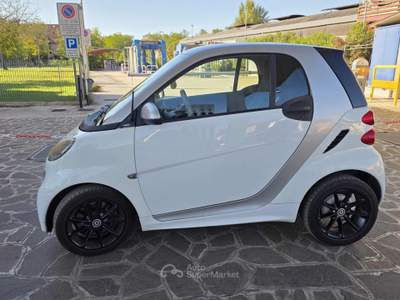 Smart ForTwo 800 40 kW passion cdi Bianco usata Frosinone
