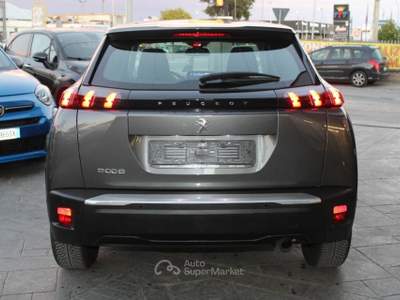 Peugeot 2008 1.2 puretech Active s&s 100cv Con NAVIGATORE Grigio usata Latina