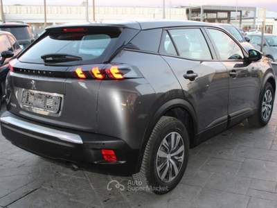 Peugeot 2008 1.2 puretech Active s&s 100cv Con NAVIGATORE Grigio usata Latina