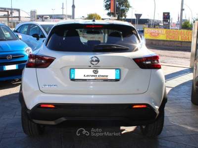 Nissan Juke 1.0 dig-t N-Connecta 114cv Con TELECAMERA Bianco usata Latina