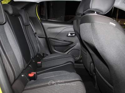 Peugeot 208 1.2 puretech Allure s&s 100cv Con CARPLAY Verde usata Latina