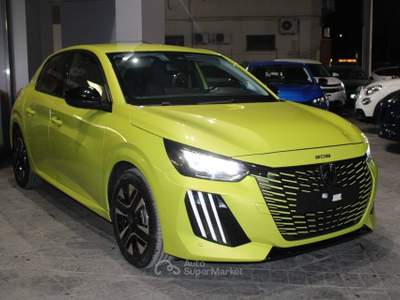 Peugeot 208 1.2 puretech Allure s&s 100cv Con CARPLAY Verde usata Latina