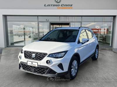 Seat Arona 1.0 ecotsi Style 110cv dsg Con CARPLAY Bianco usata Latina