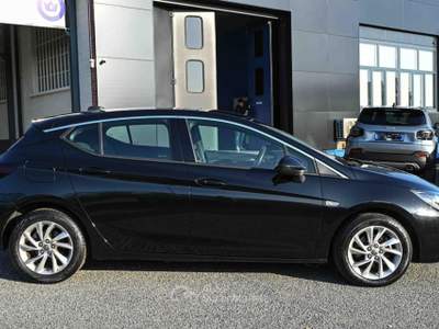 Opel Astra 1.2 Turbo 110 CV S&S 5 porte Business Elegance Nero usata Pianezza