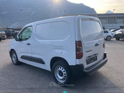 Fiat Doblò Doblo 1.5 BlueHdi 100CV PC-TN Van 2 POSTI Bianco usata Scurelle