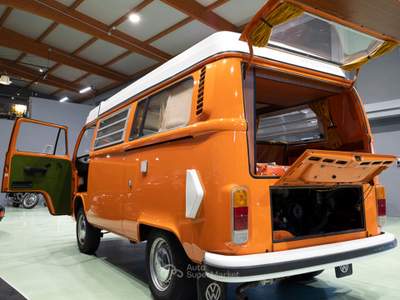 Volkswagen Multivan WESTFALIA Arancione usata Crespina Lorenzana