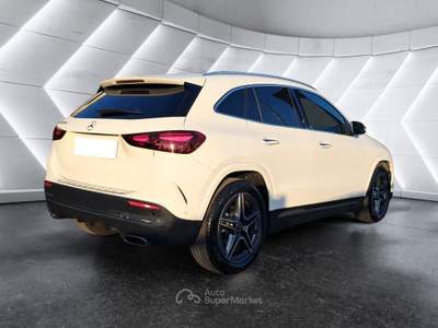 Mercedes-Benz GLA GLA 180 d Automatic AMG Line Advanced Plus Bianco usata Salerno