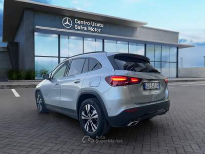 Mercedes-Benz GLA GLA 200 d Automatic Progressive Advanced Plus Argento usata Rende
