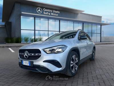 Mercedes-Benz GLA GLA 200 d Automatic Progressive Advanced Plus Argento usata Rende