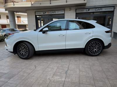 Porsche Cayenne 3.0 V6 340 cv Bianco usata SANTERAMO IN COLLE
