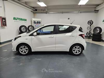 Hyundai i10 1.0 Classic econext Gpl Bianco usata Brescia