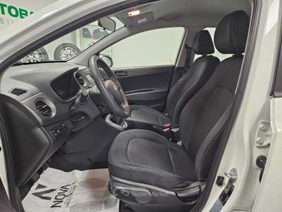 Hyundai i10 1.0 Classic econext Gpl Bianco usata Brescia