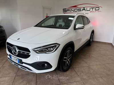 Mercedes-Benz GLA Automatic LUCI AMBIENTE Bianco usata Cellole