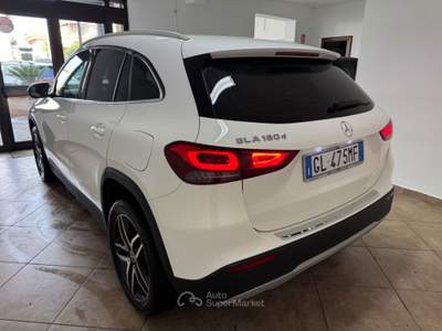 Mercedes-Benz GLA Automatic LUCI AMBIENTE Bianco usata Cellole