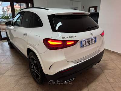Mercedes-Benz GLA Automatic AMG Line Premium Bianco usata Cellole