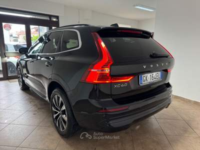 Volvo XC60 XC 60 XC60 B5 (d) AWD automatico Core Nero usata Cellole