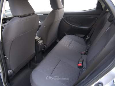 Toyota Yaris 1.5 Hybrid 5 porte Active Argento usata Cologno Monzese