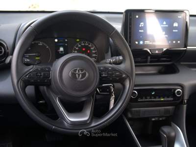 Toyota Yaris 1.5 Hybrid 5 porte Active Argento usata Cologno Monzese