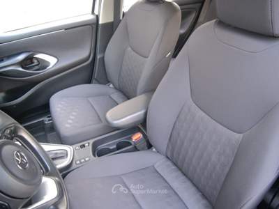 Toyota Yaris 1.5 Hybrid 5 porte Active Argento usata Cologno Monzese