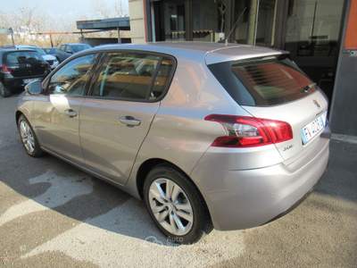 Peugeot 308 S&S Allure Grigio usata Striano