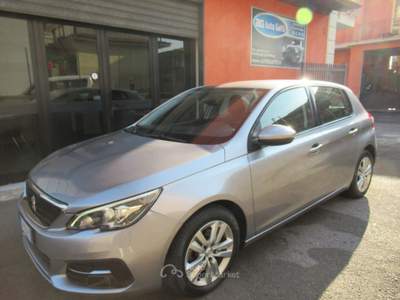 Peugeot 308 S&S Allure Grigio usata Striano