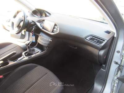 Peugeot 308 S&S Allure Grigio usata Striano