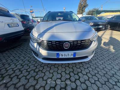 Fiat Tipo Tipo SW II SW 1.4 tjt Easy Gpl 120cv my17 Grigio usata Torino