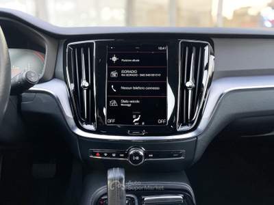 Volvo V60 AWD Plug-in-Hybrid 253CV E6 - 2021 Nero usata Roma