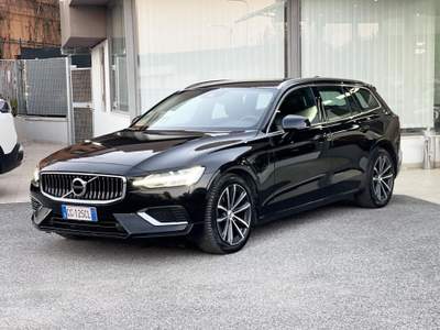 Volvo V60 AWD Plug-in-Hybrid 253CV E6 - 2021 Nero usata Roma