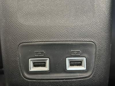 Peugeot 2008 1.2 Allure 102 cv - OK Neop.- Distibuzione FATTA Bianco usata Guamo-Capannori