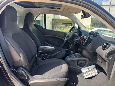 Smart ForTwo Fortwo 0.9 t Superpassion 90cv twinamic Nero usata Pomezia