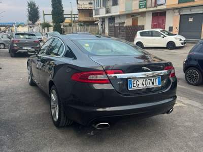 Jaguar XF unico propretario Grigio usata Sant'Antimo