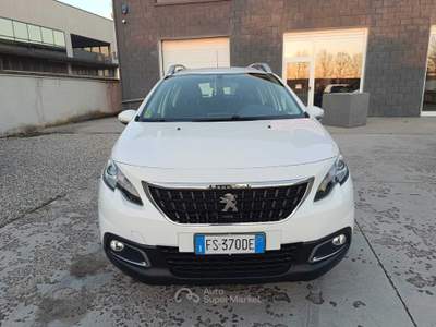 Peugeot 2008 1.2 benzina 82cv Active Unico Proprietario Bianco usata Villanova d'Asti
