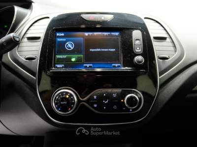 Renault Captur DCI 8V 90 CV BUSINESS NEOPATENTATI FARI LED Bianco usata Brescia