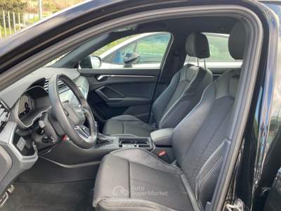 Audi Q3 35 TDI S tronic S line INTERNO/ESTERNO Nero usata Atripalda