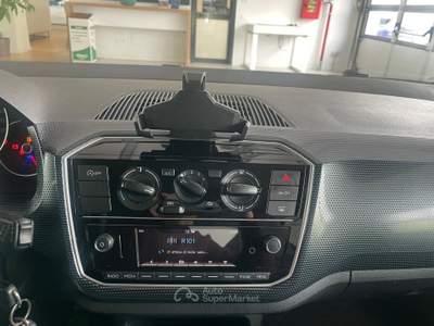 Volkswagen up!  - up! 5p 1.0 eco up! move up! 68cv my20 Bianco usata Salerno