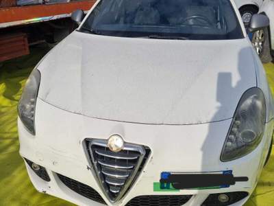 Alfa Romeo Giulietta volano rumoroso, possibile ricambio nuovo andrea 3316824798 Bianco usata Longiano