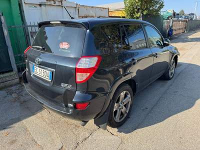 Toyota RAV4 andrea 3316824798 Nero usata Longiano