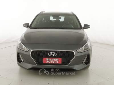Hyundai i30 Wagon 1.6 CRDi 110CV DCT Comfort Grigio usata Crema