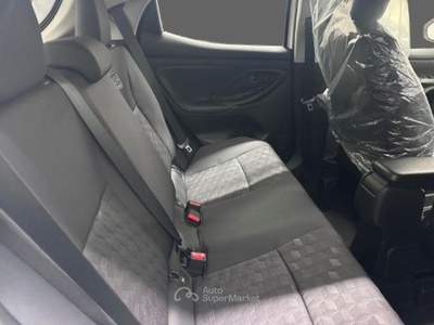 Toyota Yaris 1.5 Hybrid 5 porte Active Bianco usata Cagliari