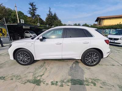 Audi Q3 Audi Q3 35 TFSI S tronic E-TRON line edition Plug-in Bianco usata Frascati