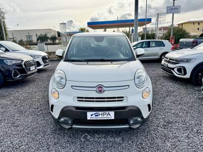 Fiat 500L 500L 1.6 MJT 120CV Trekking PELLE CLIMA AUTOMATICO Bianco usata Villarosa