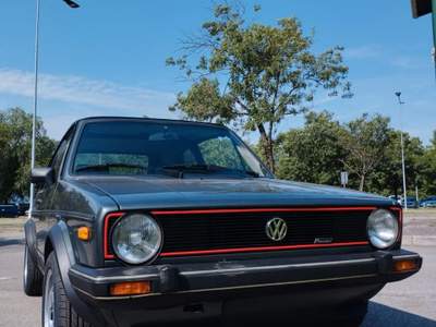 Volkswagen Golf Cabriolet 1.8 GLI usata Brescia