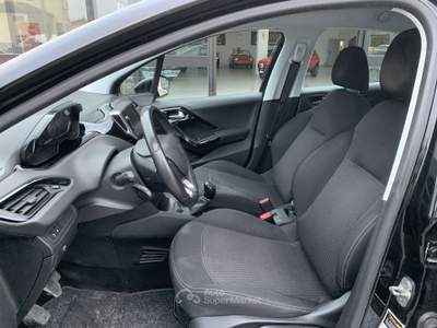 Peugeot 208 5p 1.2 puretech Active GPL 82cv X NEOPATENTATI Nero usata Ravenna