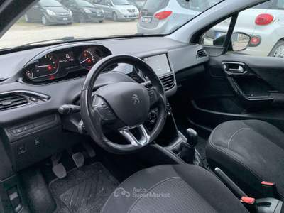 Peugeot 208 5p 1.2 puretech Active GPL 82cv X NEOPATENTATI Nero usata Ravenna