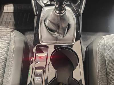 Peugeot 208 208 PureTech 100 Stop&Start 5 porte Allure** - NeoPATENTATI - Argento usata Meda