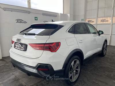 Audi Q3 35 TDI S tronic S line DA 389,00 MENSILE Bianco usata San Giuseppe Vesuviano